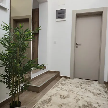 Hausberg بيت للعطل *